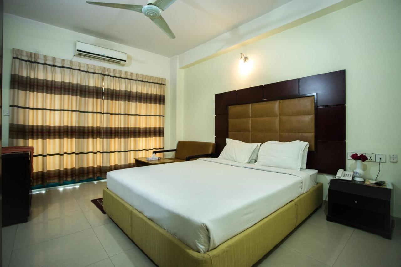 Hotel Mishuk Cox's Bazar Exterior foto