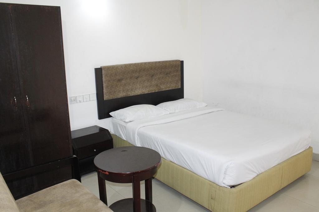 Hotel Mishuk Cox's Bazar Exterior foto